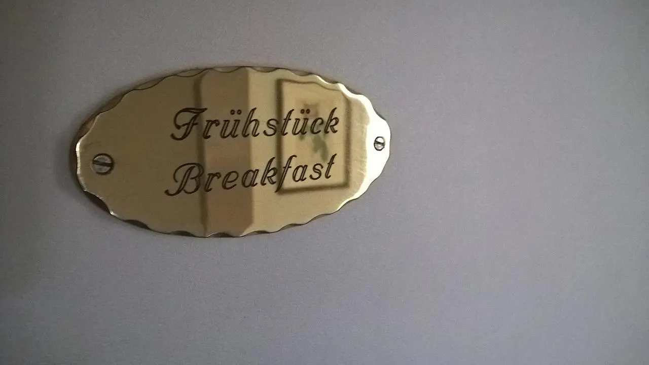 Das Kleine Hotel Iphofen, Fruehstueckszauber, No Waste, Nachhaltig, Nahe Aller Weingueter, Knauf Gips Kg Und Connekt, Kleines Secret Mit Garten & Terrassen, Tv Mirrorring, 55